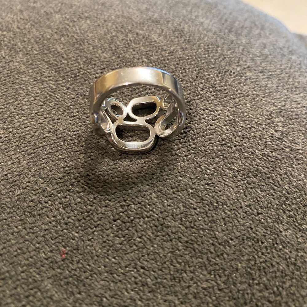 Silver Openwork Ring - Picture 6 of 7